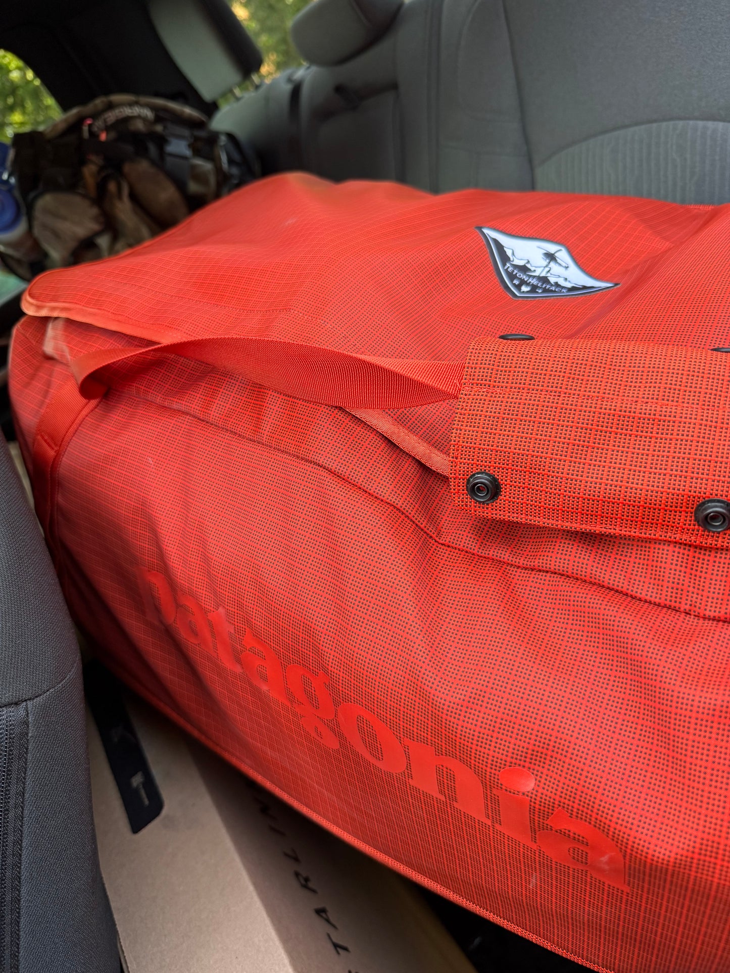 Helitack-Patagonia- bag.jpg__PID:5e5cdde1-fd0d-4e1a-bf82-fdb984b80e96